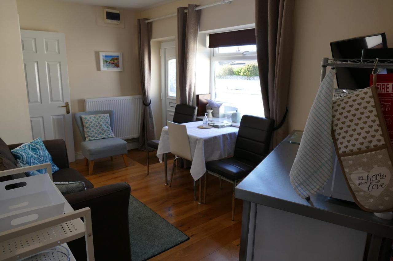 Magnolia Self Contained Suites Coalpit Heath Buitenkant foto