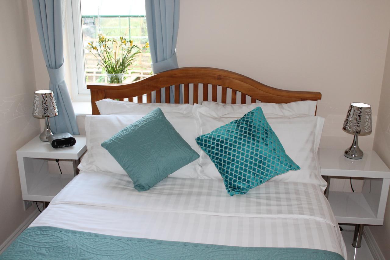 Magnolia Self Contained Suites Coalpit Heath Buitenkant foto